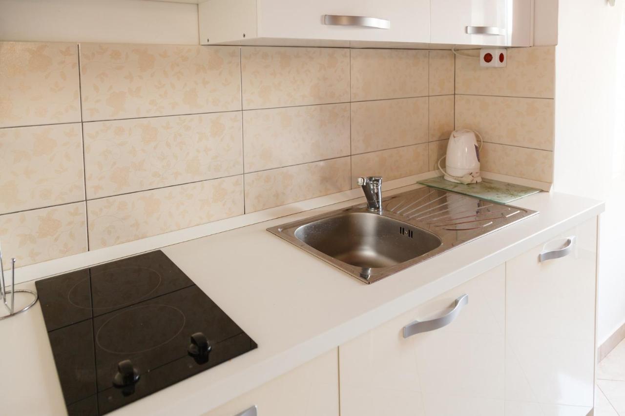 Apartments Orsic Krk Town Exterior photo